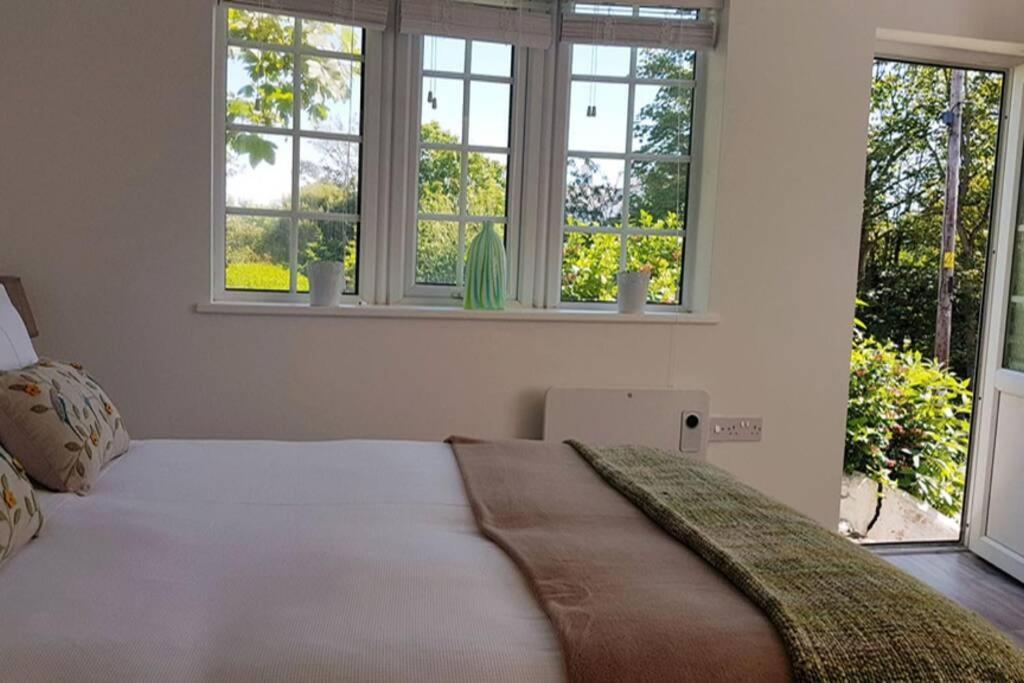 Iscraig Bach-Cosy 2 Bed Apartment-Close To Beach Трирддур Экстерьер фото